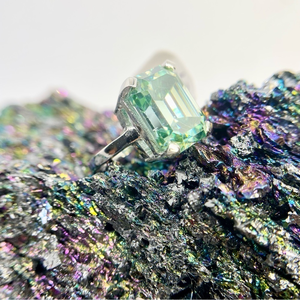 Emerald Cut Moissanite Ring Vivid Blue Green Cocktail Wedding Ring 10 Ct - Picture 12 of 13
